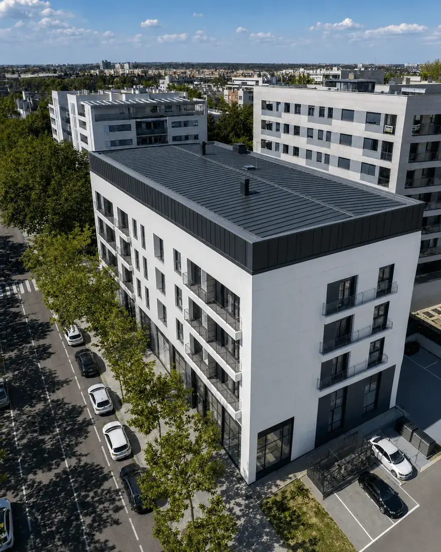 Cubierta Blakrea en promoción residencial plurifamiliar